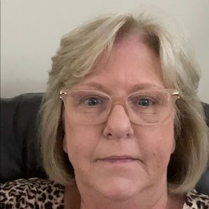 Meet your Posher, Cathy